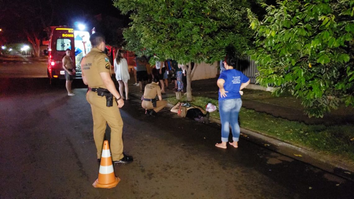 DUAS MULHERES FICAM FERIDAS APÓS ATROPELAMENTO EM CAMPO MOURÃO DUAS MULHERES FICAM FERIDAS APÓS ATROPELAMENTO EM CAMPO MOURÃO